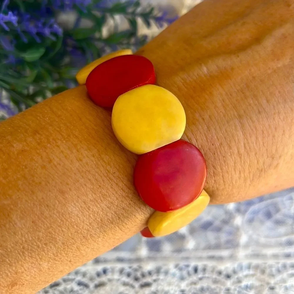Sustainable Eco-friendly Corozo/Tagua Nut Stretch Bracelet
